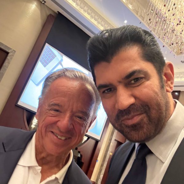 Photo 2026 04 27 22 30 12 600x600